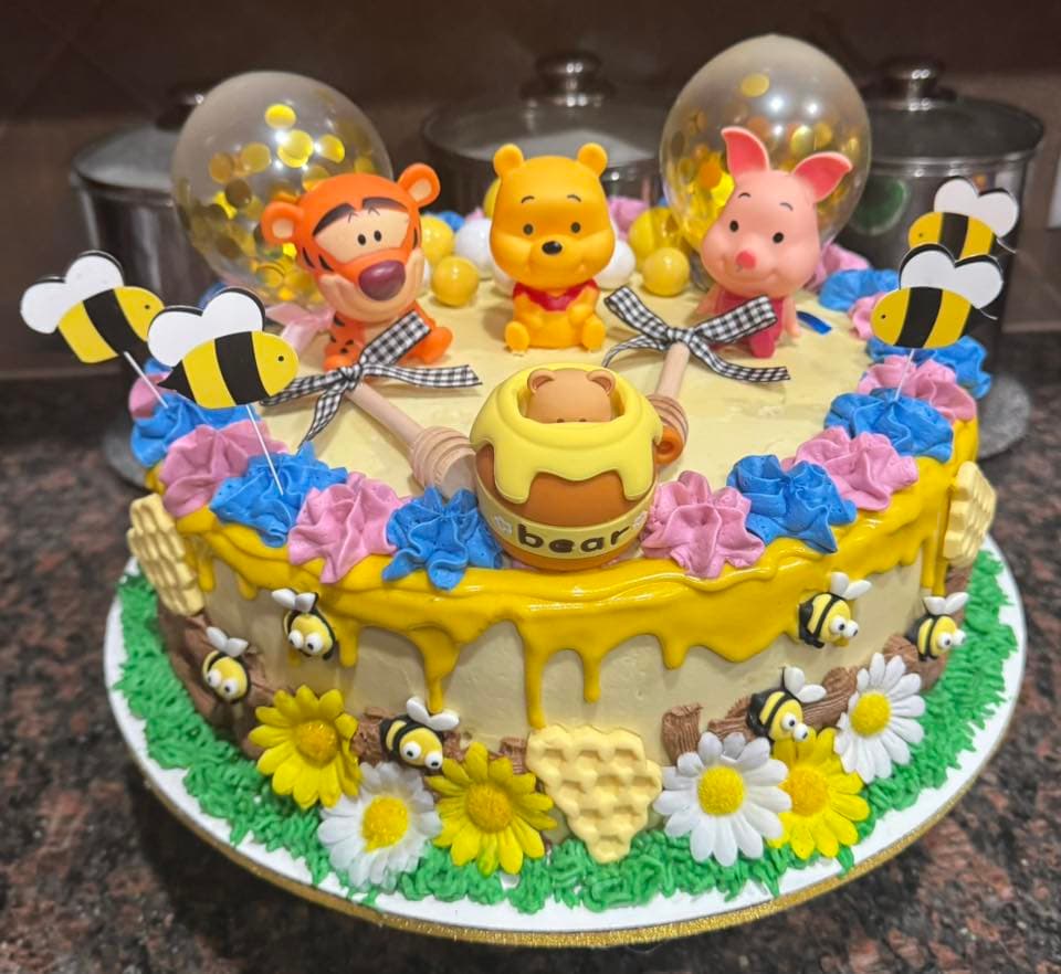 Winnie the Pooh Cake